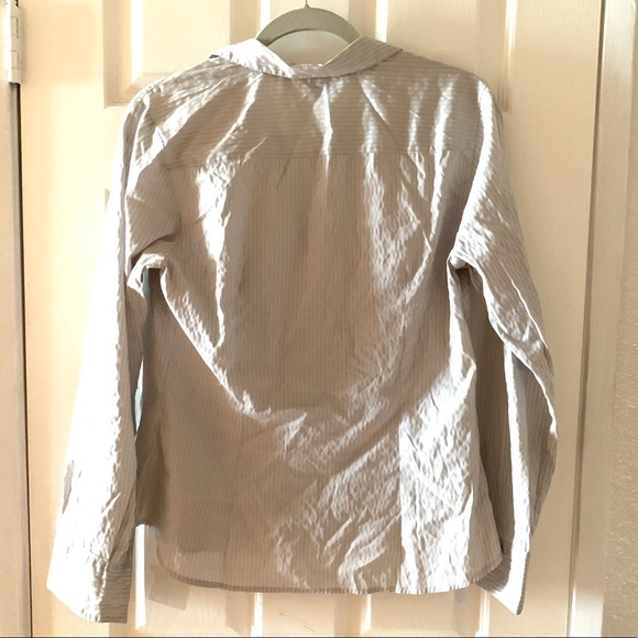 💚 H&M pinstriped button up size 12 - Picture 5 of 5